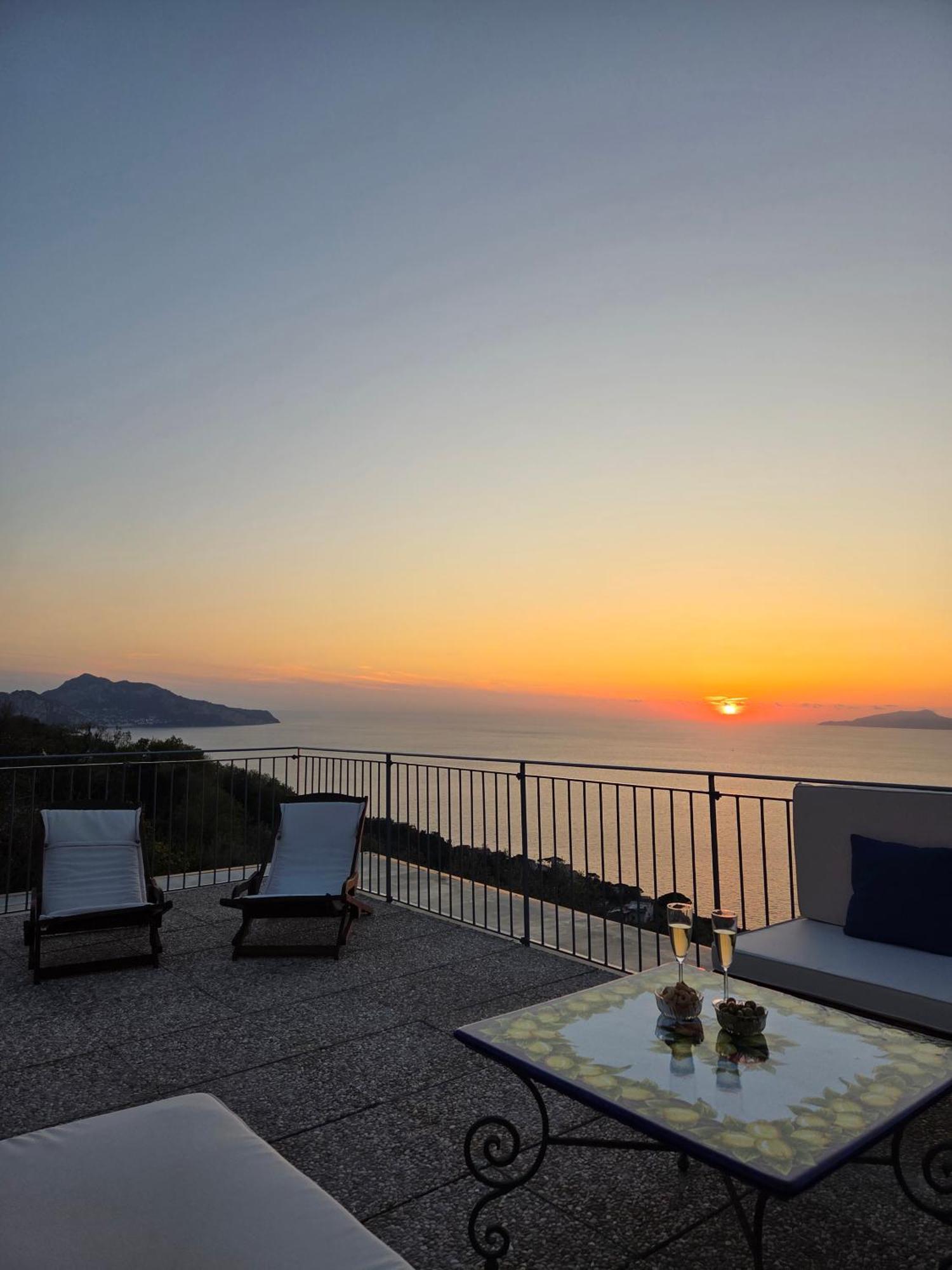 Sun & Relax, Relaxing Location With Seaview Villa Massa Lubrense Exterior foto