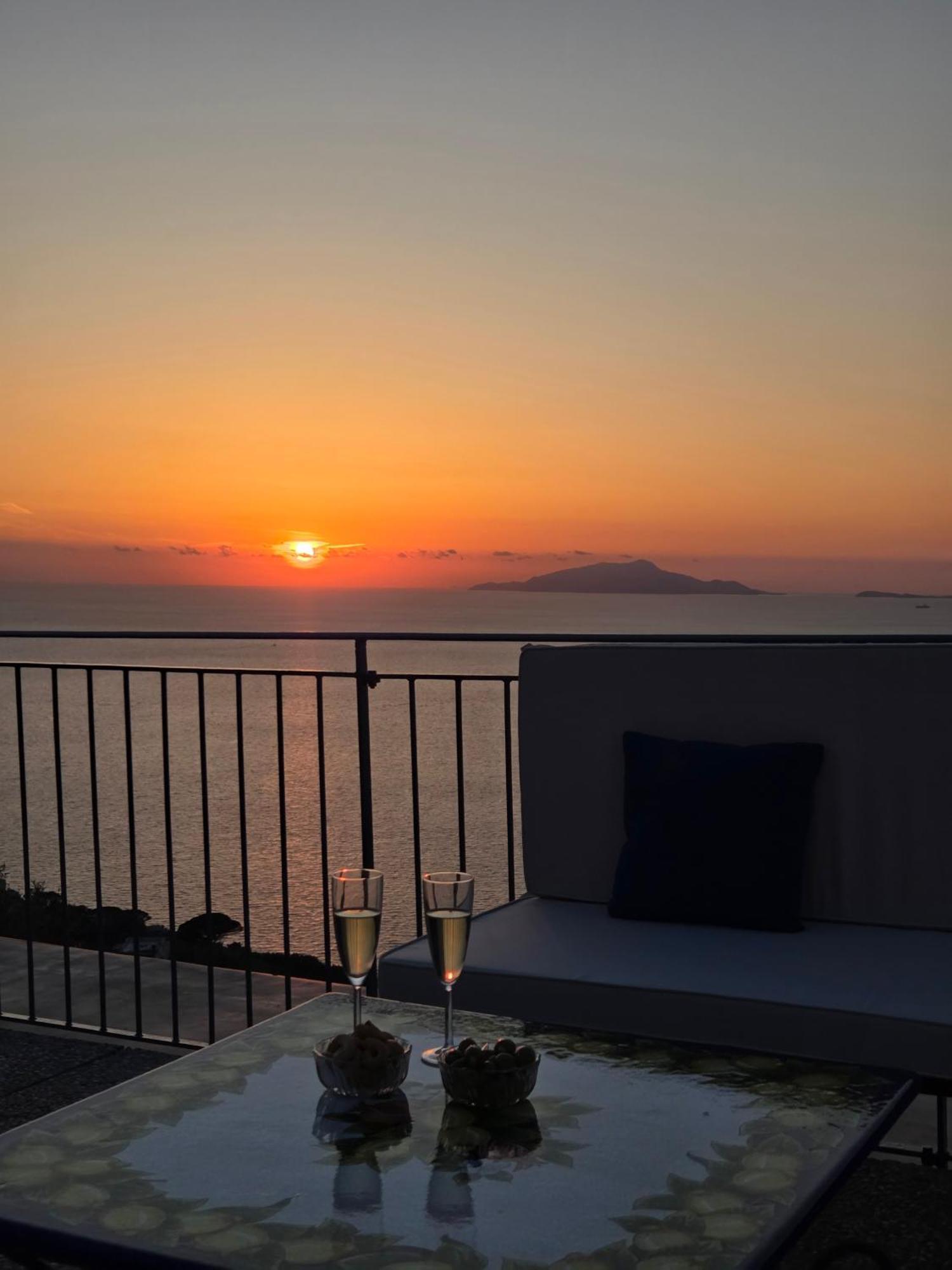 Sun & Relax, Relaxing Location With Seaview Villa Massa Lubrense Exterior foto